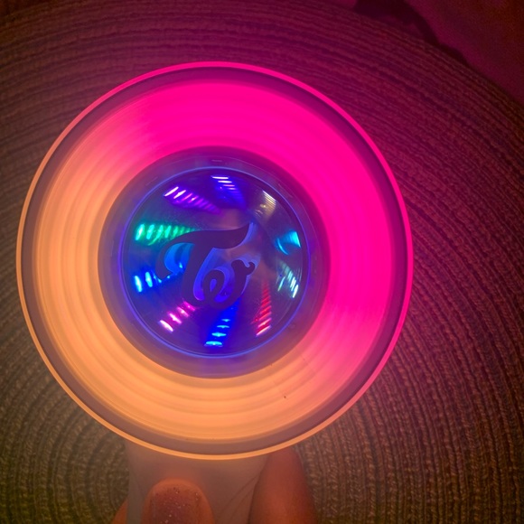 SOLD! New with tags TWICE Candybong Version 3! Includes all original packaging! - Picture 5 of 8